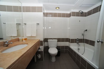 Sport Club By Isrotel Collection