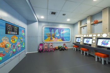 Sport Club By Isrotel Collection