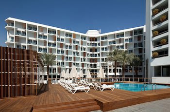 Sport Club By Isrotel Collection