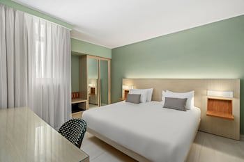 Sport Club By Isrotel Collection