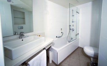 Sport Club By Isrotel Collection