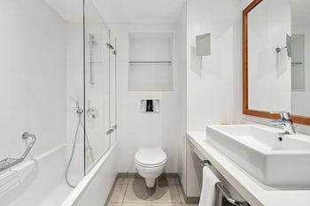 Sport Club By Isrotel Collection