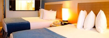 Windward Passage Hotel