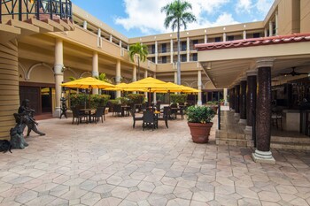 Windward Passage Hotel