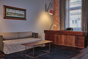 The Monopol Hotel