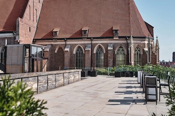 The Monopol Hotel