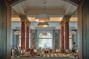 The Monopol Hotel