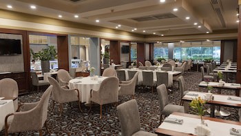 Intercontinental Almaty, An Ihg Hotel