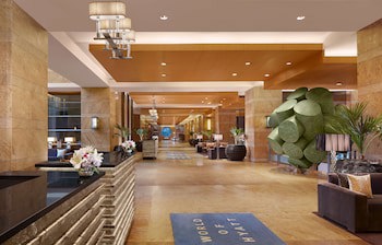 Grand Hyatt Mumbai Hotel And Serviced Apartments