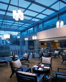 Grand Hyatt Mumbai Hotel And Serviced Apartments