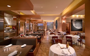 Grand Hyatt Mumbai Hotel And Serviced Apartments