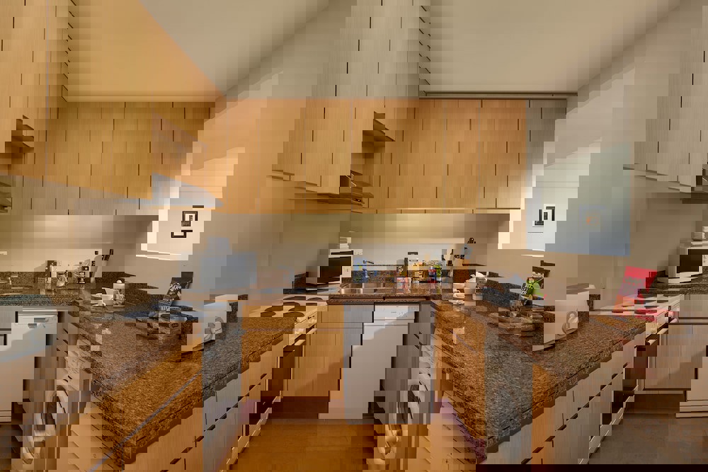 Grand Hyatt Mumbai Hotel and Serviced Apartments