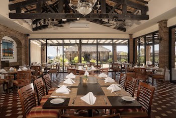 Solmar Resort