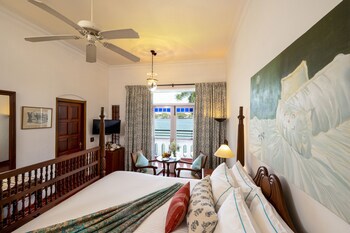 Brunton Boatyard - Cgh Earth