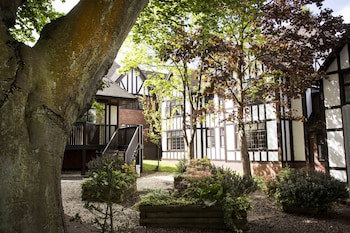 Hogarths Stone Manor