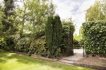 Hogarths Stone Manor