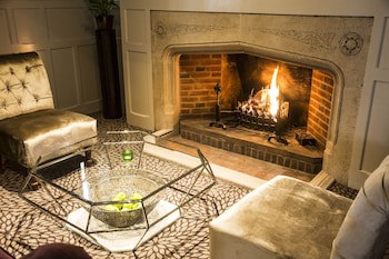 Hogarths Stone Manor