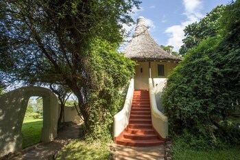 Lake Manyara Serena Safari
