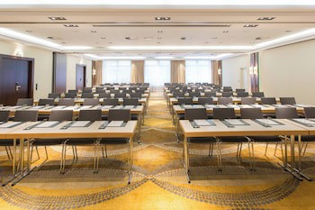 Courtyard by Marriott Dusseldorf Seestern galeri fotoğrafı