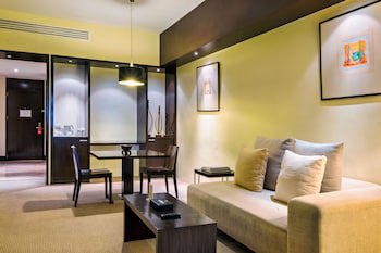 Waterfront Cebu City Hotel & Casino