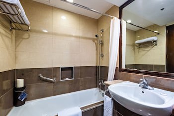 Waterfront Cebu City Hotel & Casino