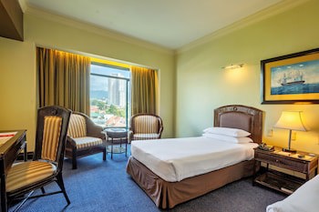 Waterfront Cebu City Hotel & Casino