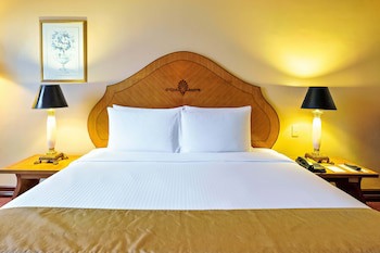Waterfront Cebu City Hotel & Casino