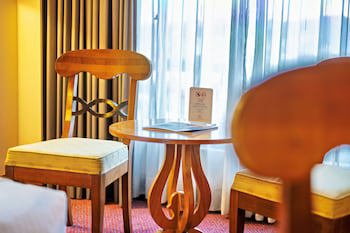 Waterfront Cebu City Hotel & Casino