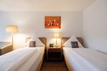 Hotel Flora Stuttgart - Mohringen galeri fotoğrafı