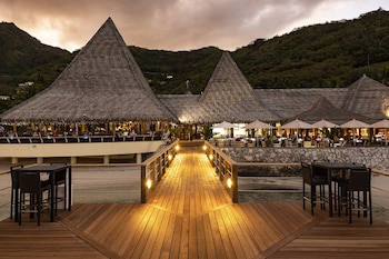 Sofitel Kia Ora Moorea Beach Resort