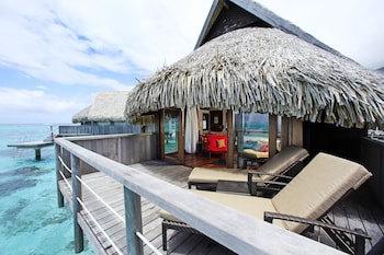 Sofitel Kia Ora Moorea Beach Resort