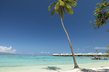 Sofitel Kia Ora Moorea Beach Resort