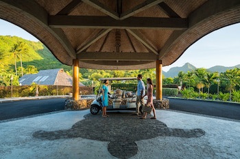 Hilton Moorea Lagoon Resort And Spa