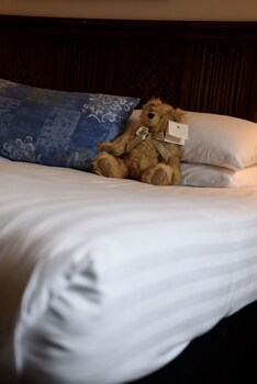Noel Arms Hotel