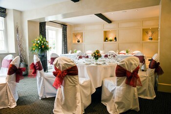 Noel Arms Hotel