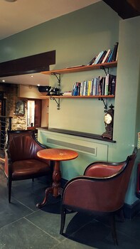 Noel Arms Hotel