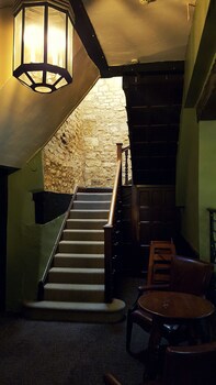 Noel Arms Hotel