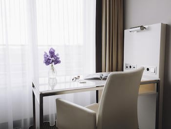 Pullman Berlin Schweizerhof galeri fotoğrafı