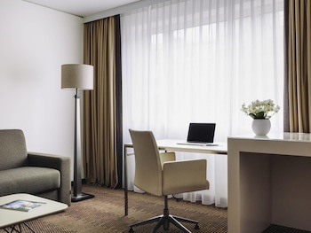 Pullman Berlin Schweizerhof galeri fotoğrafı
