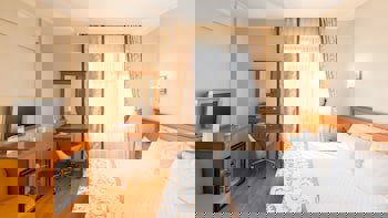 Prestige Hotel Old City