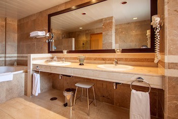 Catalonia Majorica Hotel