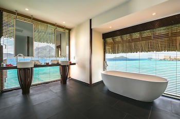 Le Bora Bora By Pearl Resorts