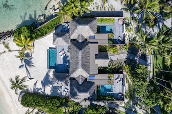 Le Bora Bora By Pearl Resorts