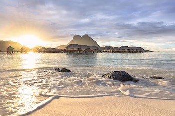 Le Bora Bora By Pearl Resorts