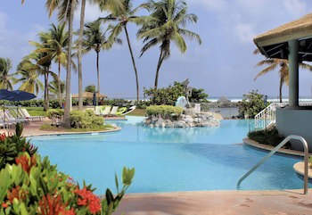 Embassy Suites By Hilton Dorado Del Mar Beach Resort