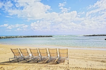 Embassy Suites By Hilton Dorado Del Mar Beach Resort