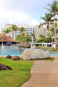 Embassy Suites By Hilton Dorado Del Mar Beach Resort