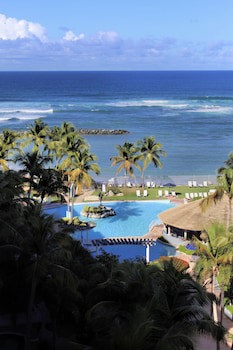 Embassy Suites By Hilton Dorado Del Mar Beach Resort