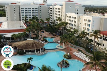 Embassy Suites By Hilton Dorado Del Mar Beach Resort