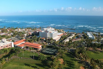 Embassy Suites By Hilton Dorado Del Mar Beach Resort